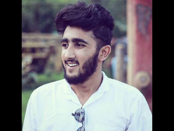 ಆಲ್ಬಂ ಹಾಡುಗಳನ್ನು ಬರೆದೆ ಆಲ್ಬಂ ಹಾಡುಗಳನ್ನು ಬರೆದೆ