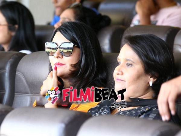 ಹ್ಯಾಟಿಕ್ ಹೀರೋ ಆಟ ನೋಡಲು ಬಂದ ಗೀತಾ 