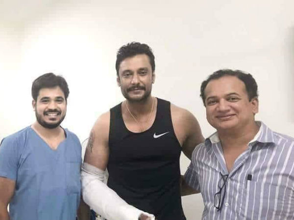 ತಾಯಿಯ ಆಶೀರ್ವಾದ ಪಡೆದ ದಾಸ