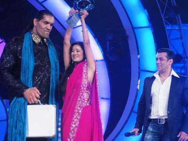 'ಬಿಗ್ ಬಾಸ್-4' ವಿನ್ನರ್ ಶ್ವೇತಾ ತಿವಾರಿ 'ಬಿಗ್ ಬಾಸ್-4' ವಿನ್ನರ್ ಶ್ವೇತಾ ತಿವಾರಿ