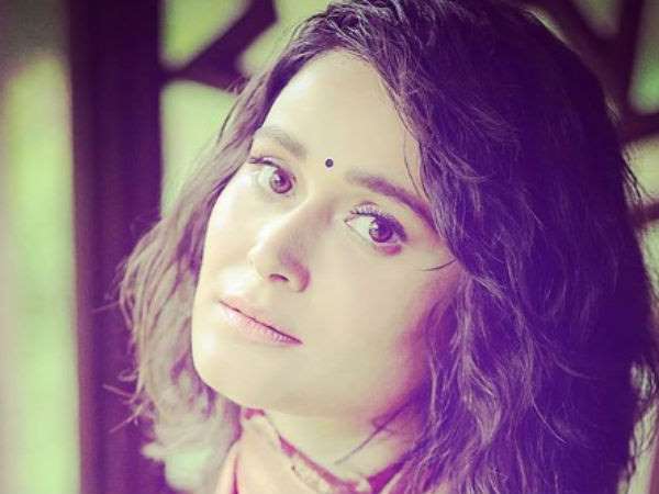 ಎರಡು ಕಾರಣಗಳು ಔಟ್