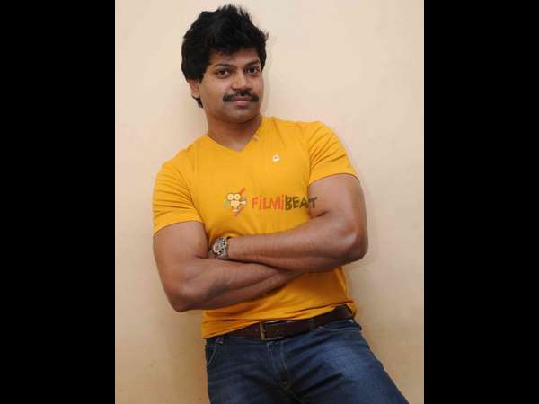 ನಾನು ಕಾರ್ ನಲ್ಲಿ ಹೋಗಬೇಕಿತ್ತು ನಾನು ಕಾರ್ ನಲ್ಲಿ ಹೋಗಬೇಕಿತ್ತು