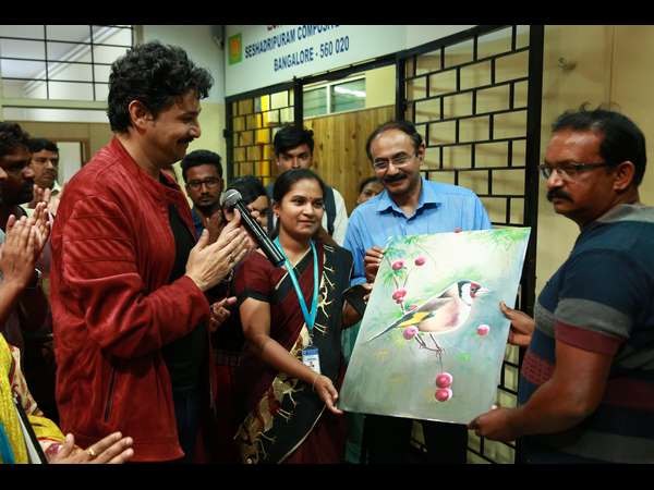 ಸಂಗೀತ ಕಾರ್ಯಕ್ರಮ ಕೊಟ್ಟ ರಾಜೇಶ್ ಕೃಷ್ಣನ್