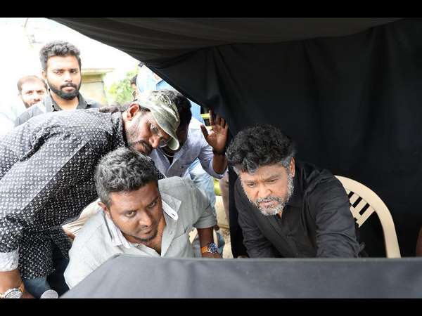 ಎಂಟು ಎಂಟರಲ್ಲೇ ಇವನ ಜೀವನ : ಕನ್ನಡ ಪ್ರಭ