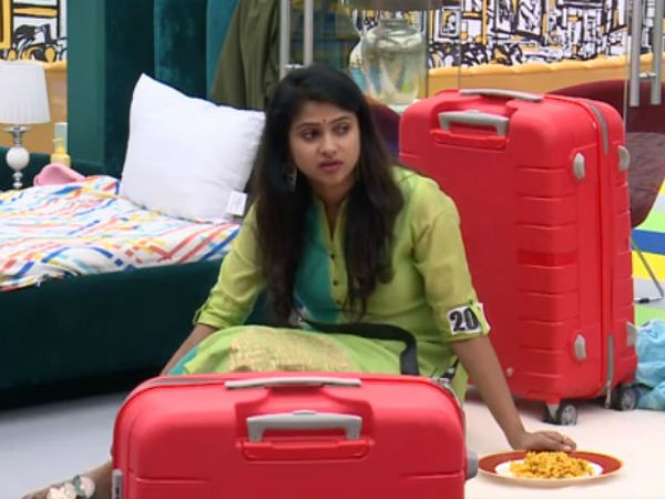 ಕವಿತಾ ವಾದ ಏನು.?