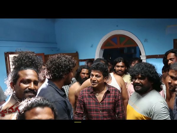 Shiva rajkumar visit to Rajannana maga shooting set