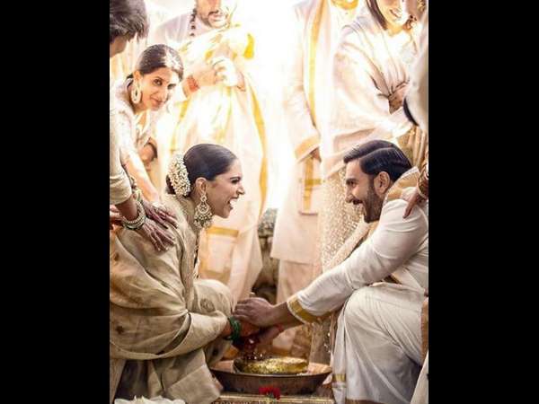 ನಾಲ್ಕು ಗಂಟೆಗಳ ಕಾಲ ನಡೆದ ಶಾಸ್ತ್ರ ನಾಲ್ಕು ಗಂಟೆಗಳ ಕಾಲ ನಡೆದ ಶಾಸ್ತ್ರ