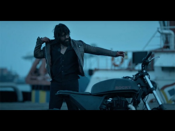 ಅನಂತ್ ನಾಗ್ ರಿಂದ ಆರಂಭ