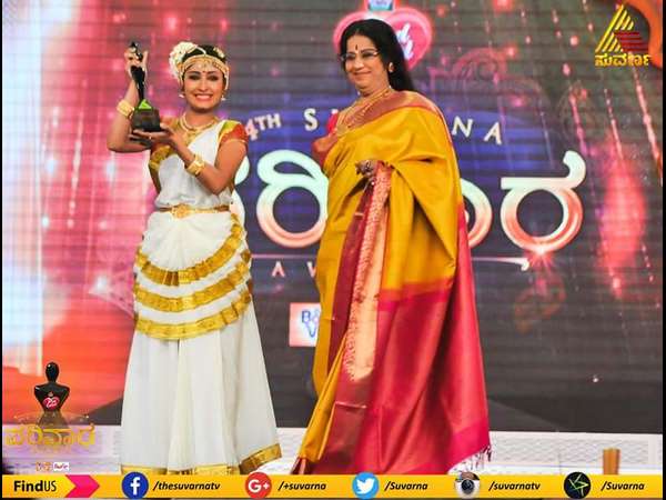 11ನೇ ವಯಸ್ಸಿನಿಂದ ನೃತ್ಯ