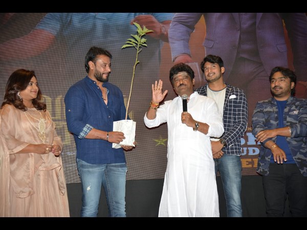 ಒಬ್ಬರು ಒಂದು ಗಿಡ ನೆಟ್ಟರೇ ಸಾಕು