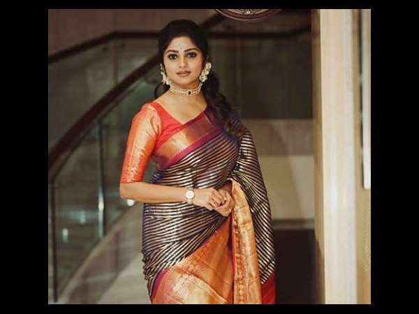 ರಚಿತಾ ಅವರೇ ದೆವ್ವ ಇರಬೇಕು ಅಂತಿದ್ದಾರೆ, ಹೌದಾ? ರಚಿತಾ ಅವರೇ ದೆವ್ವ ಇರಬೇಕು ಅಂತಿದ್ದಾರೆ, ಹೌದಾ?