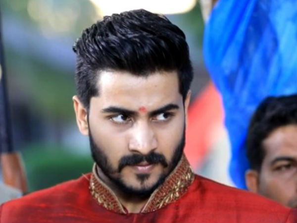 ಕೌಶಿಕ್ ಬಣ್ಣ ಬಯಲು