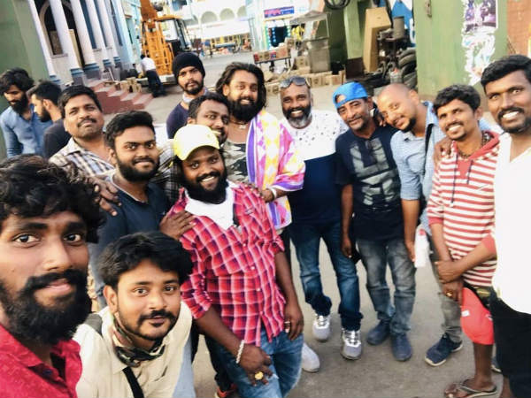 ಚಿತ್ರತಂಡ ಹೈದರಾಬಾದ್ ನಿಂದ ವಾಪಸ್ 