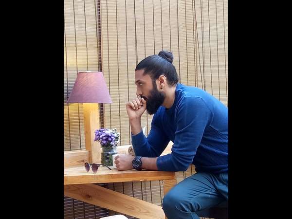 ಆಕ್ಷನ್ ಹೀರೋ ಆಗಿ ಮಿಂಚಿಂಗ್ 