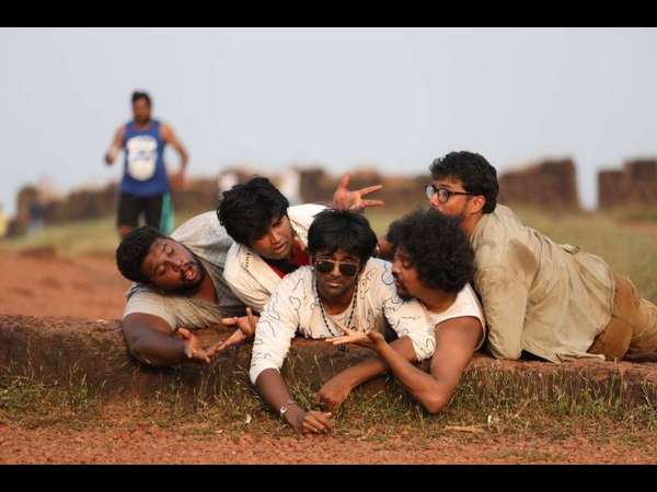 ನಗಿಸುವ ರೇಸ್​ನಲ್ಲಿ ಆಮೆ ಮತ್ತು ಮೊಲ 