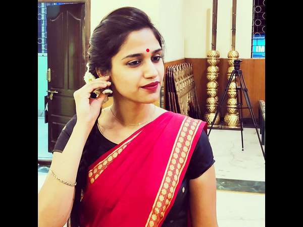 rj siri is the new anchor for kannada kogile season 2 show 