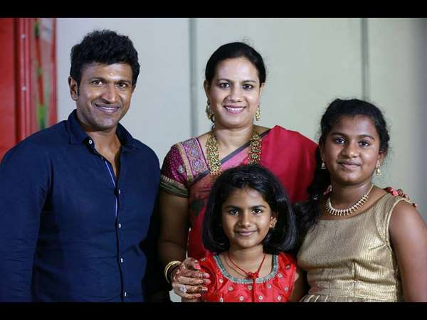 ವಿದೇಶದಲ್ಲಿರುವ ಪುನೀತ್ ರಾಜ್ ಕುಮಾರ್