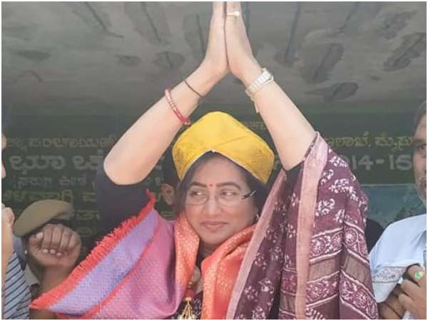 ಅಭಿನಂದನೆಗಳ ಮಹಾಪೂರವೆ ಬರುತ್ತಿದೆ.