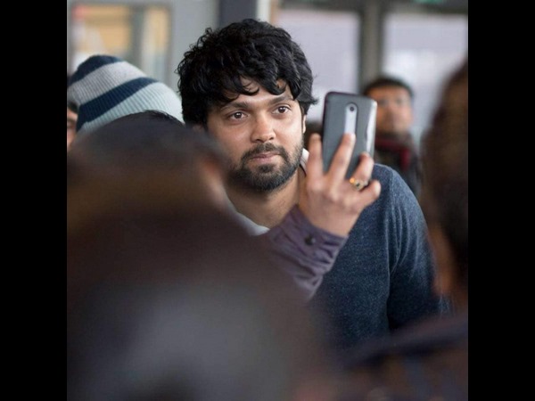 ನನಗೆ ಆಶ್ವರ್ಯ ಆಗುತ್ತಿದೆ ನನಗೆ ಆಶ್ವರ್ಯ ಆಗುತ್ತಿದೆ