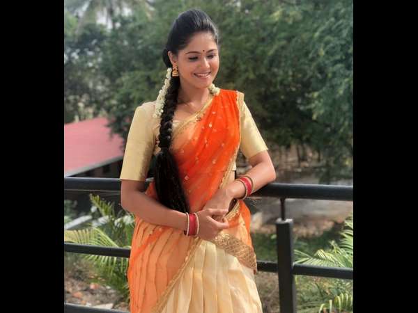 ಟ್ವಿಸ್ಟ್ ಗಳು ಜೊತೆ ಬರ್ತಿದೆ ಪಾರು ಟ್ವಿಸ್ಟ್ ಗಳು ಜೊತೆ ಬರ್ತಿದೆ ಪಾರು