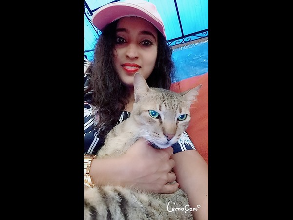 ಹಾಗಾದರೆ ನೀವು ಬೆಕ್ಕು ಪ್ರಿಯೆ ಎಂದು ಸಾಬೀತಾದ ಹಾಗಾಯಿತಲ್ಲ? ಹಾಗಾದರೆ ನೀವು ಬೆಕ್ಕು ಪ್ರಿಯೆ ಎಂದು ಸಾಬೀತಾದ ಹಾಗಾಯಿತಲ್ಲ?