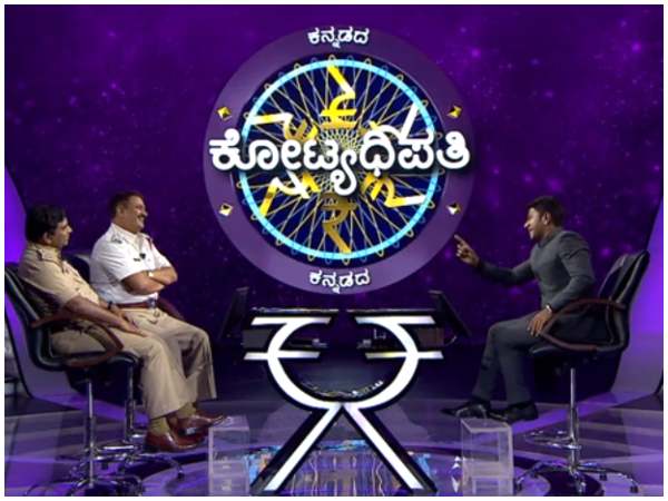 ಯೂನಿಫಾರ್ಮ್ ಗೆ ಗೌರವ ಕೊಡಬೇಕು