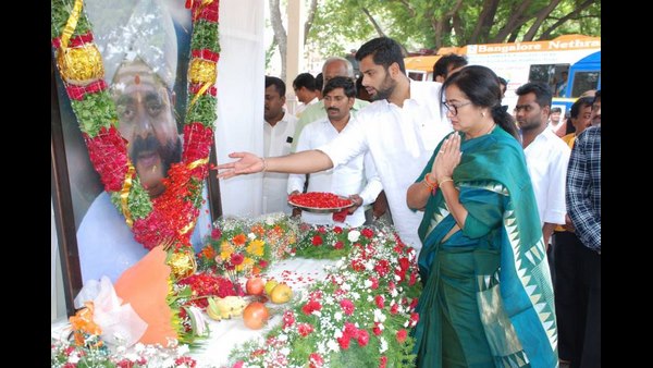 ಅಂಬರೀಶ್ ಸ್ಮಾರಕ ವಿಳಂಬ