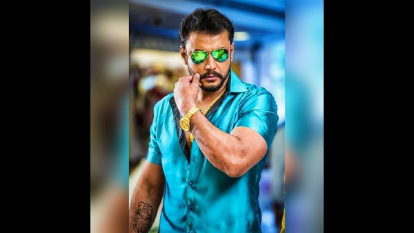 ಡೈರೆಕ್ಟರ್ ಮೇಲೆ ನಂಬಿಕೆ ಕಮ್ಮಿ ಡೈರೆಕ್ಟರ್ ಮೇಲೆ ನಂಬಿಕೆ ಕಮ್ಮಿ