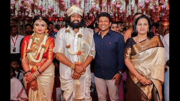 ಶುಭ ಕೋರಿದ ಪವರ್ ಸ್ಟಾರ್ ದಂಪತಿ