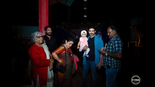 ರಘು ಮುಖರ್ಜಿ ದಂಪತಿಯ ಮಗು