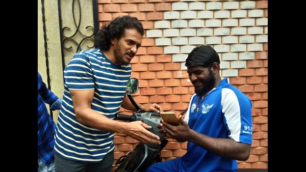 ರಾಯಚೂರಿನ ಹುಡುಗ ರಮೇಶ್ ರಾಯಚೂರಿನ ಹುಡುಗ ರಮೇಶ್