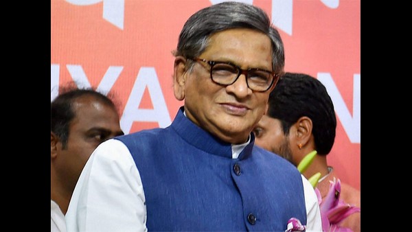 ಅಳಿಯನ ಮೂಲಕ ದುಡ್ಡು ಕಳಿಸಿದ ಆರೋಪ