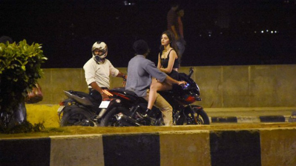 ರೊಮ್ಯಾಂಟಿಕ್ ಚಿತ್ರ ವೈರಲ್