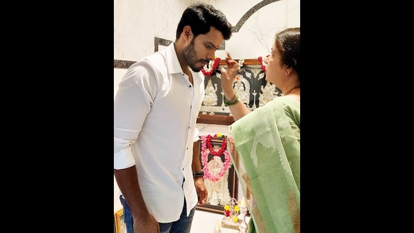 ಮನೆಯಲ್ಲಿ ಹಬ್ಬ ಮಾಡಿ ನಂತರ ಭಾವಿ ಪತ್ನಿಗೆ ಭೇಟಿ ಮನೆಯಲ್ಲಿ ಹಬ್ಬ ಮಾಡಿ ನಂತರ ಭಾವಿ ಪತ್ನಿಗೆ ಭೇಟಿ