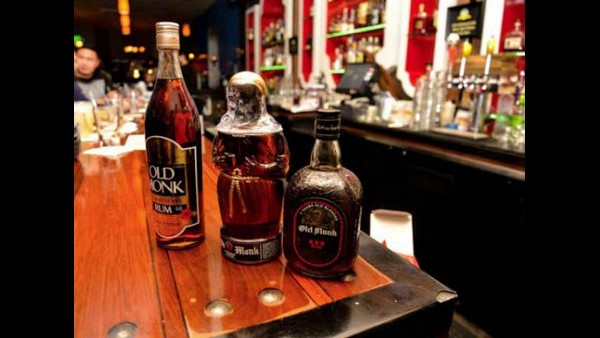 ಬೇರೊಬ್ಬನಿಂದ ಕೊಂಡು ಭಾರಿ ಮೊತ್ತಕ್ಕೆ ಮಾರಾಟ