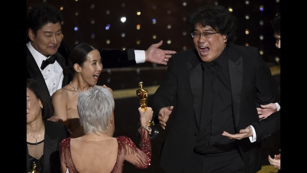 ಹಲವು ವಿಭಾಗದಲ್ಲಿ ಪ್ರಶಸ್ತಿ ಗೆದ್ದ ಪ್ಯಾರಾಸೈಟ್ ಹಲವು ವಿಭಾಗದಲ್ಲಿ ಪ್ರಶಸ್ತಿ ಗೆದ್ದ ಪ್ಯಾರಾಸೈಟ್