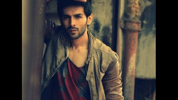 ಅಲ್ಲು ಪಾತ್ರದಲ್ಲಿ ಕಾರ್ತಿಕ್ ಆರ್ಯನ್ ಅಲ್ಲು ಪಾತ್ರದಲ್ಲಿ ಕಾರ್ತಿಕ್ ಆರ್ಯನ್