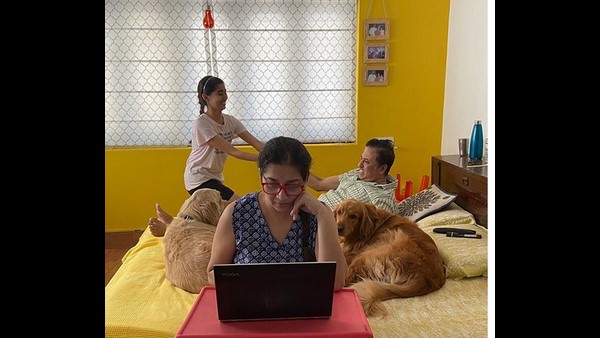 ಆಕೆಯ ಬಳಿ ಲೈಸೆನ್ಸ್ ಇದೆ