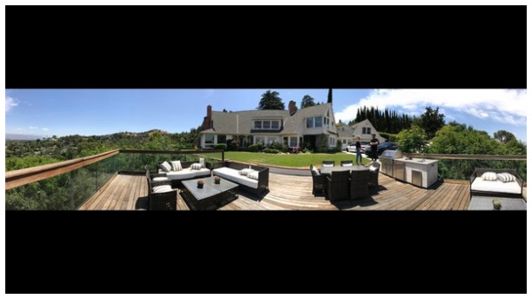 ಮನೆಯ ಚಿತ್ರಗಳನ್ನು ಸಾಮಾಜಿಕ ಜಾಲತಾಣದಲ್ಲಿ ಹಂಚಿಕೊಂಡಿದ್ದಾರೆ