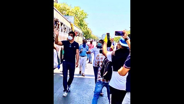 10 ಬಸ್ ಗಳ ವ್ಯವಸ್ಥೆ 10 ಬಸ್ ಗಳ ವ್ಯವಸ್ಥೆ