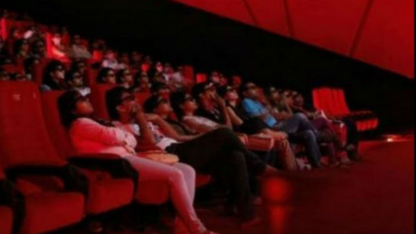 ಚಿತ್ರಮಂದಿರ ನೌಕರರ ಪ್ರತಿಭಟನೆ