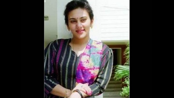 ಕನ್ನಡದಲ್ಲಿ ಹಿಟ್ ಕನ್ನಡದಲ್ಲಿ ಹಿಟ್