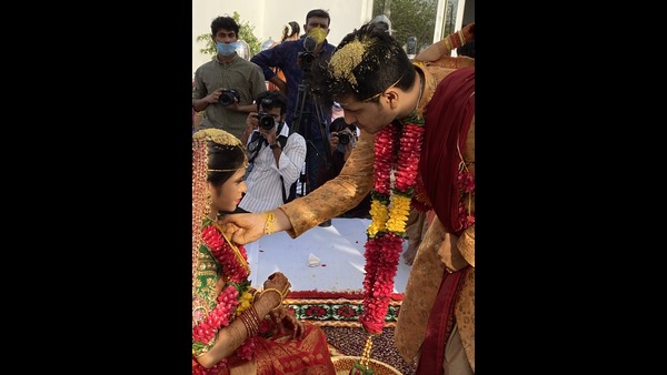 ವೃತ್ತಿಯಿಂದ ವೈದ್ಯೆ