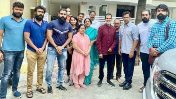 ರಾಘವೇಂದ್ರ ರಾಜ್ಕುಮಾರ್ ಭೇಟಿ ರಾಘವೇಂದ್ರ ರಾಜ್ಕುಮಾರ್ ಭೇಟಿ