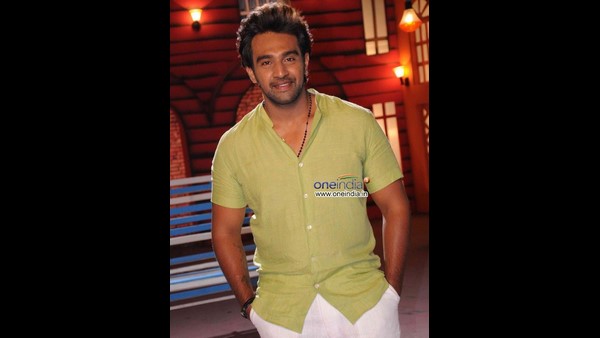 ಅರ್ಜುನ್ ಸರ್ಜಾ ಜೊತೆ ಸಹಾಯಕ ನಿರ್ದೇಶಕರಾಗಿ ಕೆಲಸ