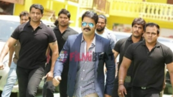 ಹಲವು ವಸ್ತುಗಳನ್ನು ವಶಪಡಿಸಿಕೊಂಡಿದ್ದಾರೆ