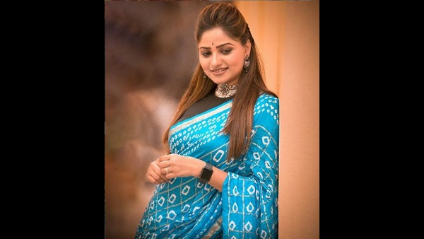 'ಆಟೋ ಮೇಲೆ ಫಸ್ಟ್ ಫೋಟೋ ನಿಮ್ದೇ ಇರಬೇಕು..'