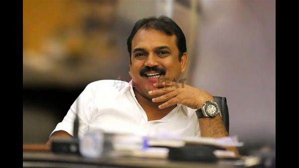 ಗ್ರಾಮವೊಂದರ ನದಿ ದಡ