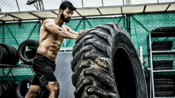 ಸ್ನೇಹಿತನ ಮನೆಯಲ್ಲಿ ಆತ್ಮಹತ್ಯೆ