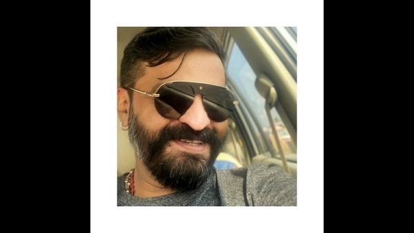 'ಫುಟ್‌ಪಾತ್‌ ನಲ್ಲಿ ನಮ್ಮ ಜೊತೆ ಕೂತು ಟೀ ಕುಡೀತಿದ್ರು ಶಿವಣ್ಣ'